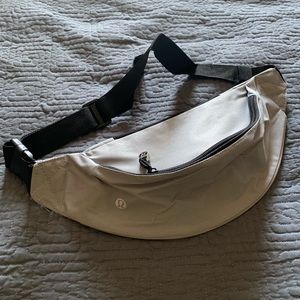 Grey Lululemon Fanny Pack